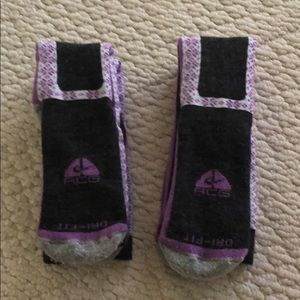 2 pairs Nike ACG Dry-Fit Ski Socks